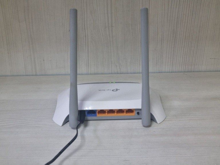 Дешиво Tp-link TL-WR850N с ломбарда