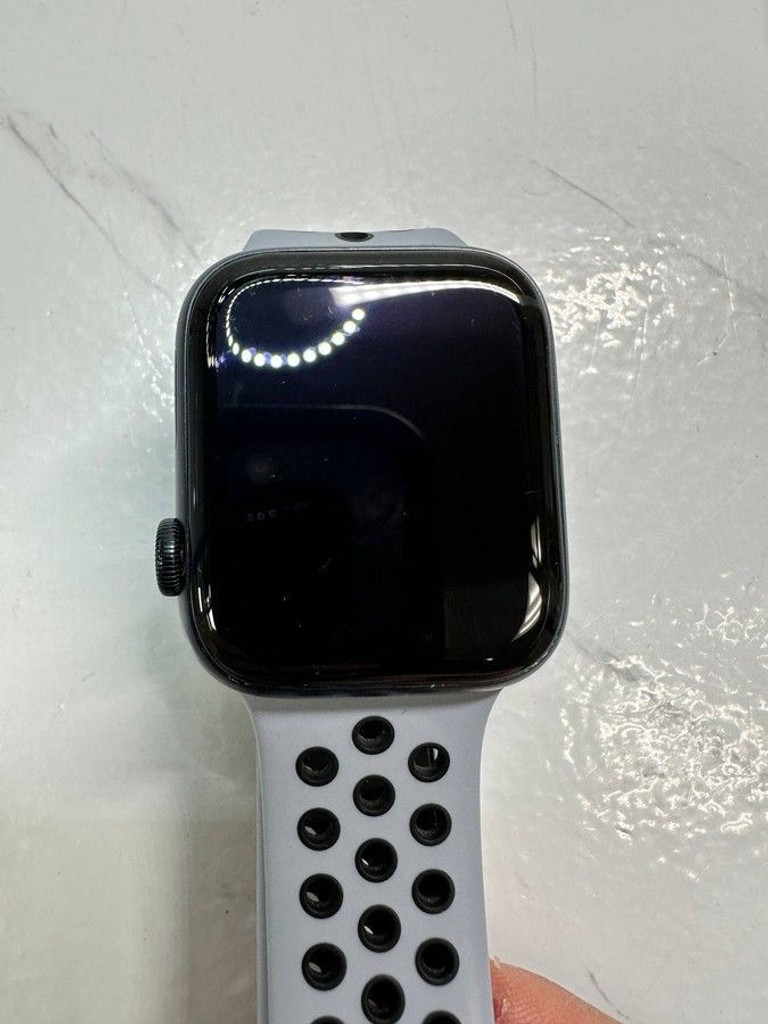 Apple watch se 2 gps 44mm aluminium case Код:01-200939233. Изображение 6