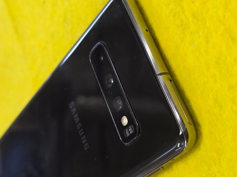 Объявление Samsung galaxy s10 sm-g973f/ds 8/128gb Б/У
