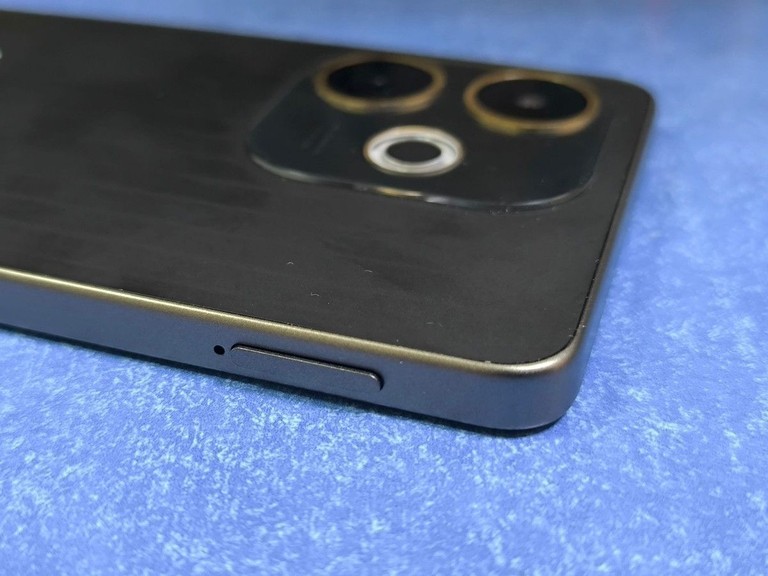 Розпродаж Oppo a5 pro 4g 8/256gb, продавець Техноскарб