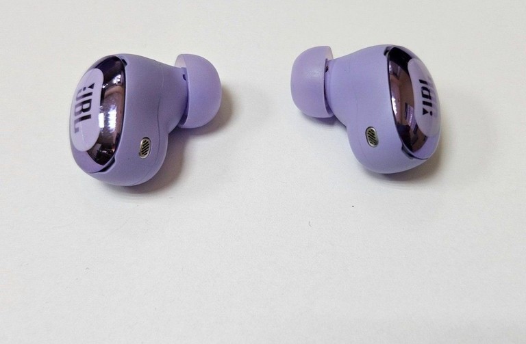 Дешево Jbl Live Buds 3 Blue (JBLLIVEBUDS3BLU) з ломбарду