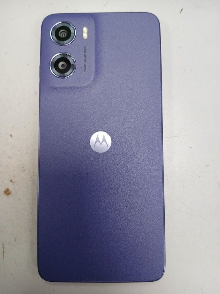 Дешево Motorola moto e15 2/64gb з ломбарду