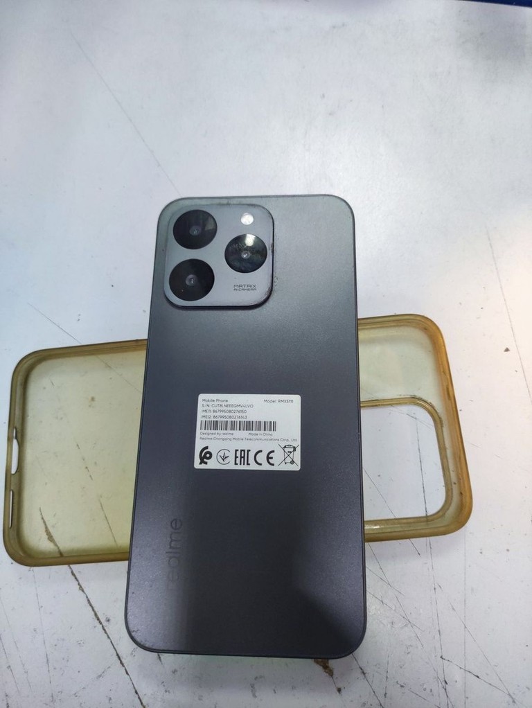 Дешево Realme 15T 8/256GB Suit Titanium з ломбарду