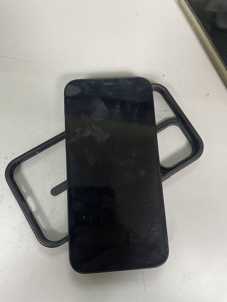 Купити Apple iPhone 12 64GB (PRODUCT)RED Б/У