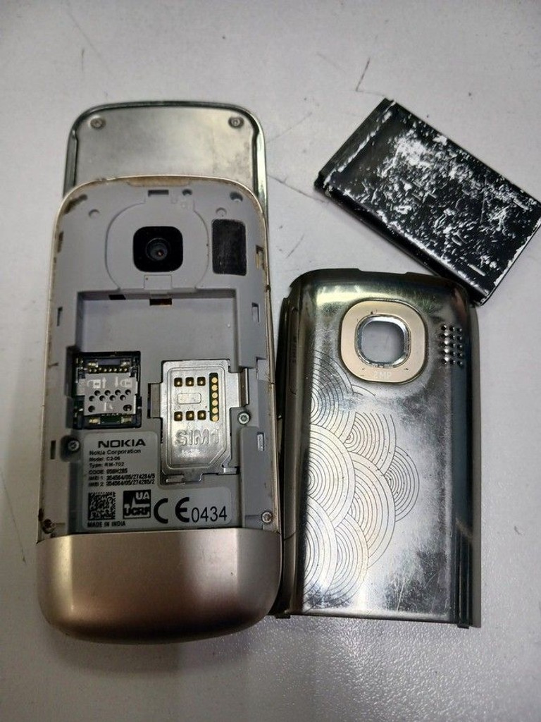 Дешево Nokia C2-05 з ломбарду