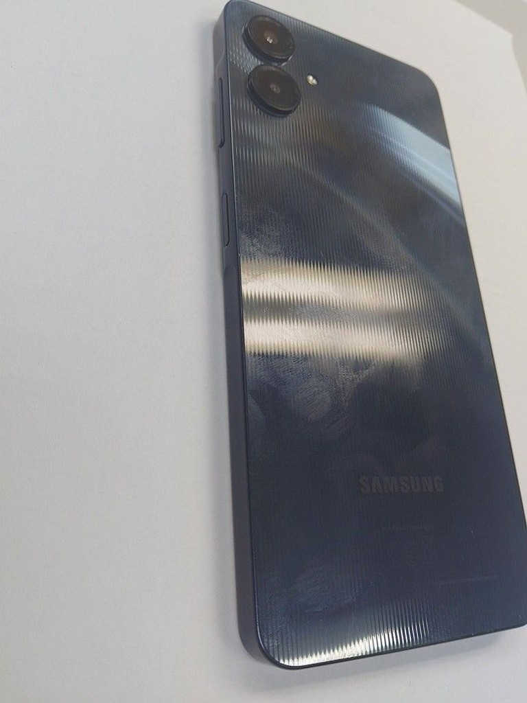 Дешиво Samsung galaxy a06 4/128gb с ломбарда