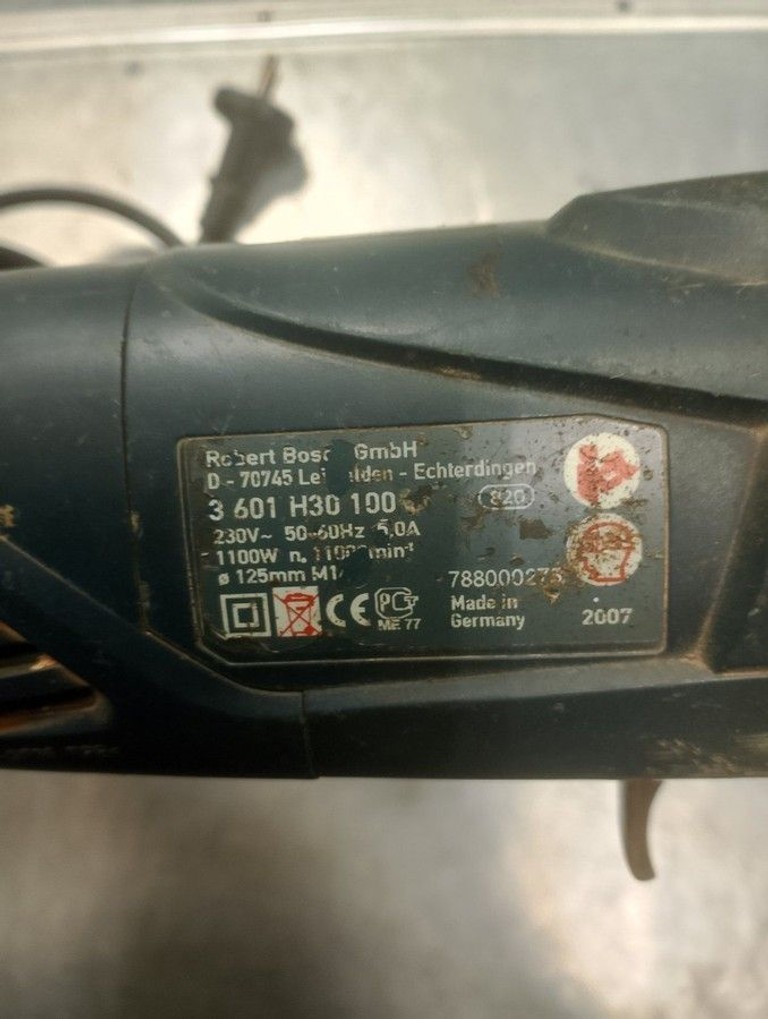 Дешево Bosch gws 11-125 ci з ломбарду