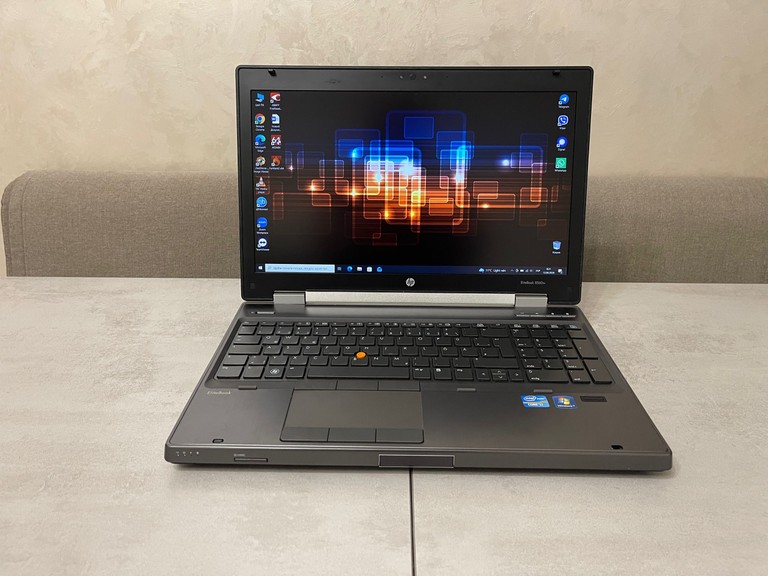 Купити HP EliteBook 8560w, 15.6"  Б/У