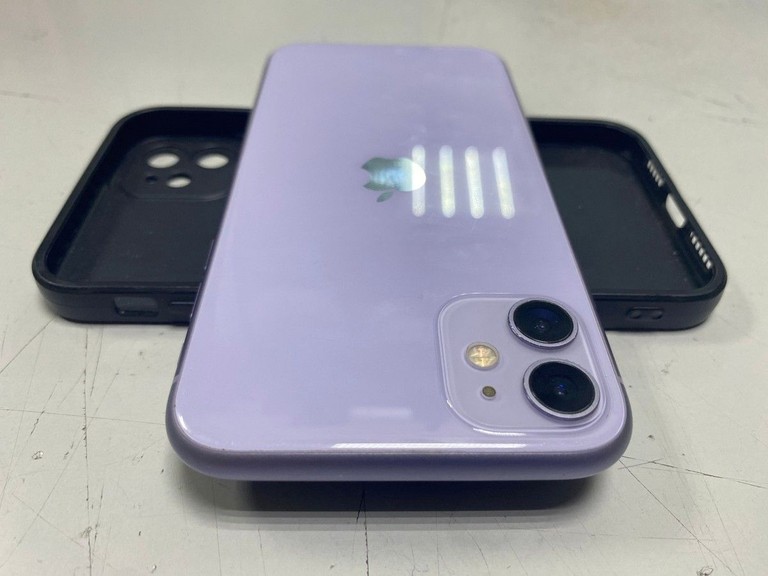 Дешиво Apple iphone 11 64gb с ломбарда