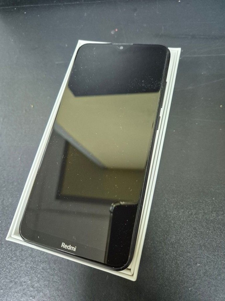 Дешево Xiaomi Redmi 8A 2/32GB Black з ломбарду