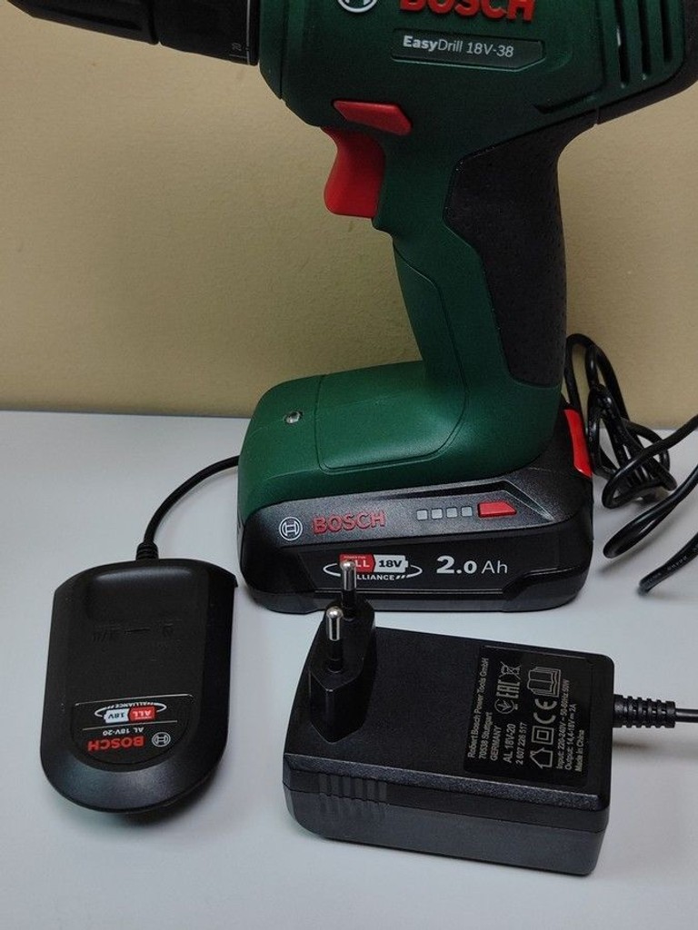 Розпродаж Bosch easydrill 18v-38 1акб + зп, продавець Техноскарб