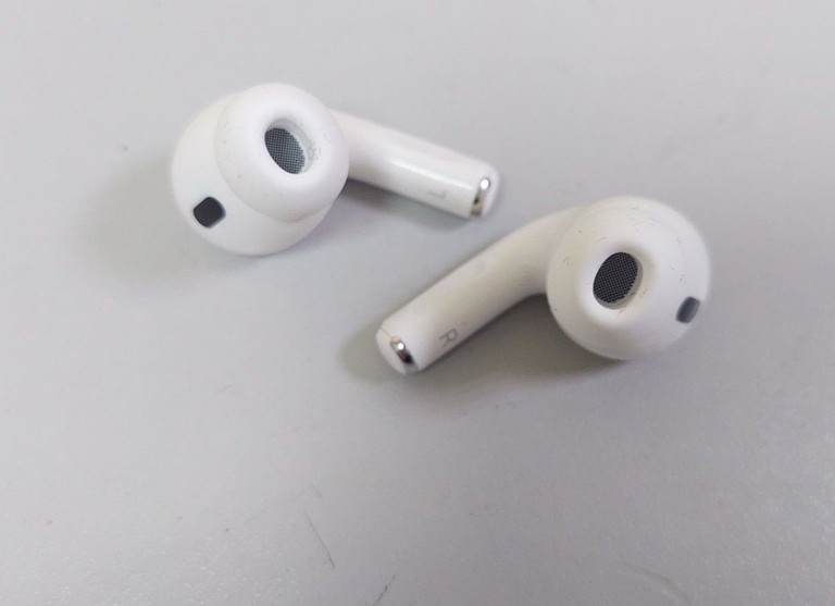 Apple airpods pro 2nd generation with magsafe charging case usb-c Код:01-201008758. Зображення 5