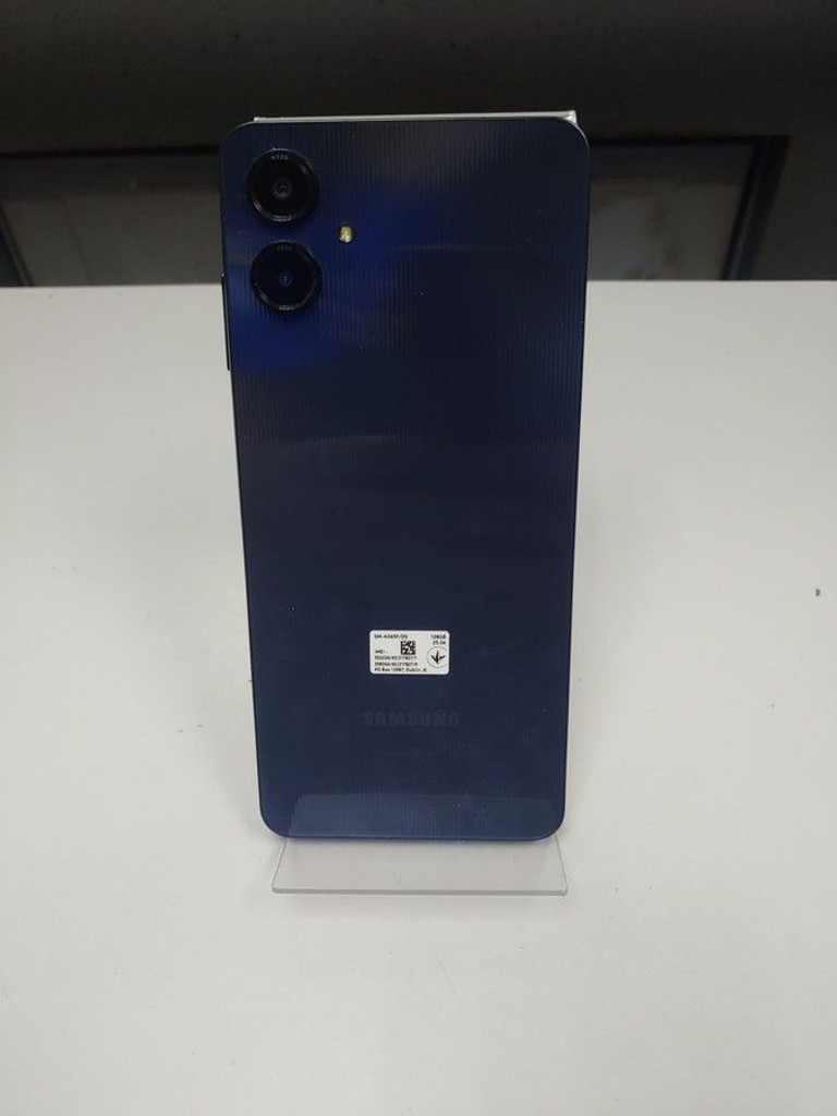 Оголошення Samsung galaxy a06 4/128gb Б/У