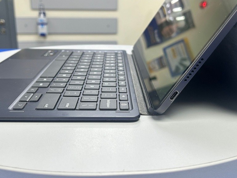 Дешево Lenovo duet 5 chrombook 13q7c6 8/128gb з ломбарду