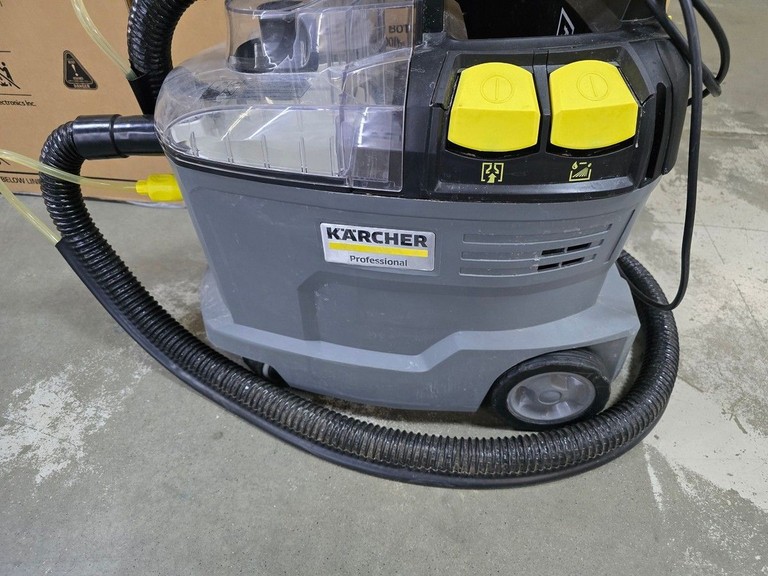 Купити Karcher puzzi 8/1 Б/У