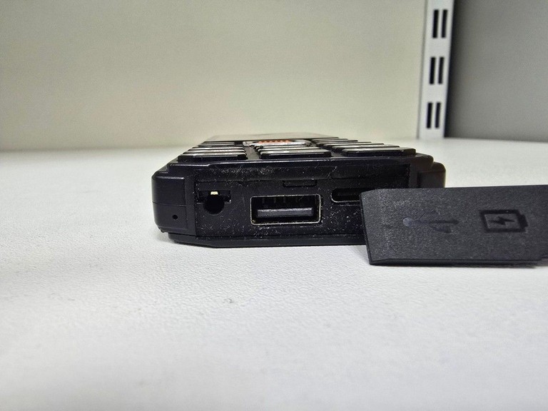Дешиво Ergo E242 Black с ломбарда