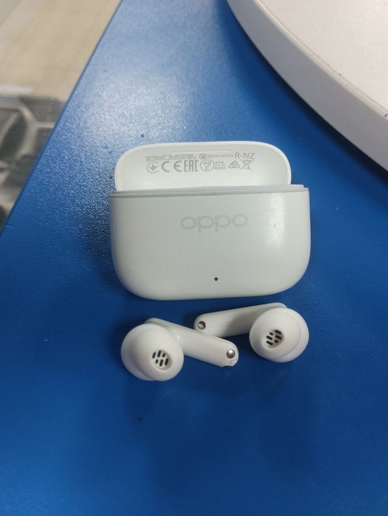 Оголошення Oppo enco buds3 pro Б/У
