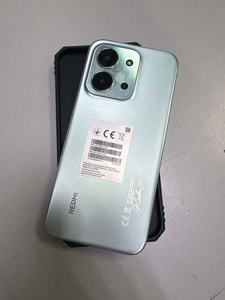 Объявление Xiaomi redmi 15c 4g 8/256gb Б/У