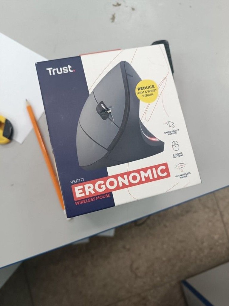 Купить Trust Verto Wireless vertical ergonomic mouse (25132) Б/У