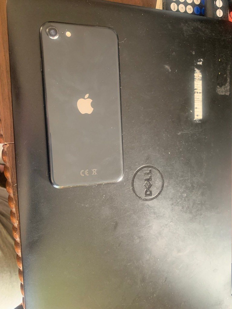 Apple iPhone SE 2020 64GB Slim Box Black (MHGP3) Код:null. Зображення 4