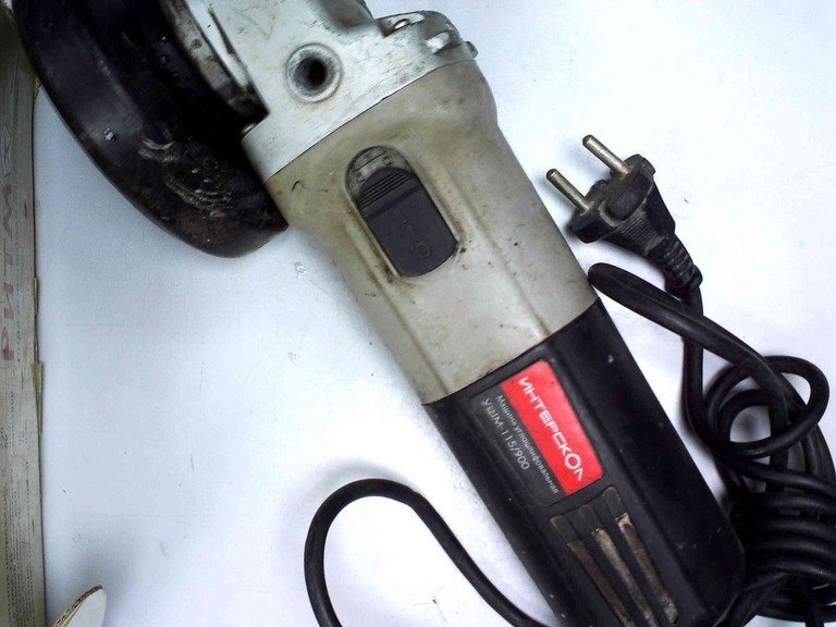 Купити Интерскол УШМ-115/900 Б/У