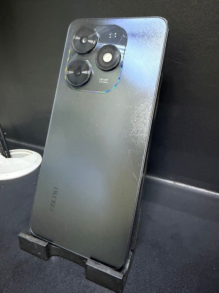Купити Tecno spark go 2024 4/64gb Б/У