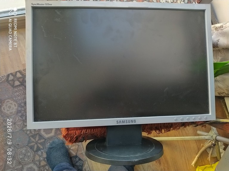 Купить Samsung 920nw Б/У