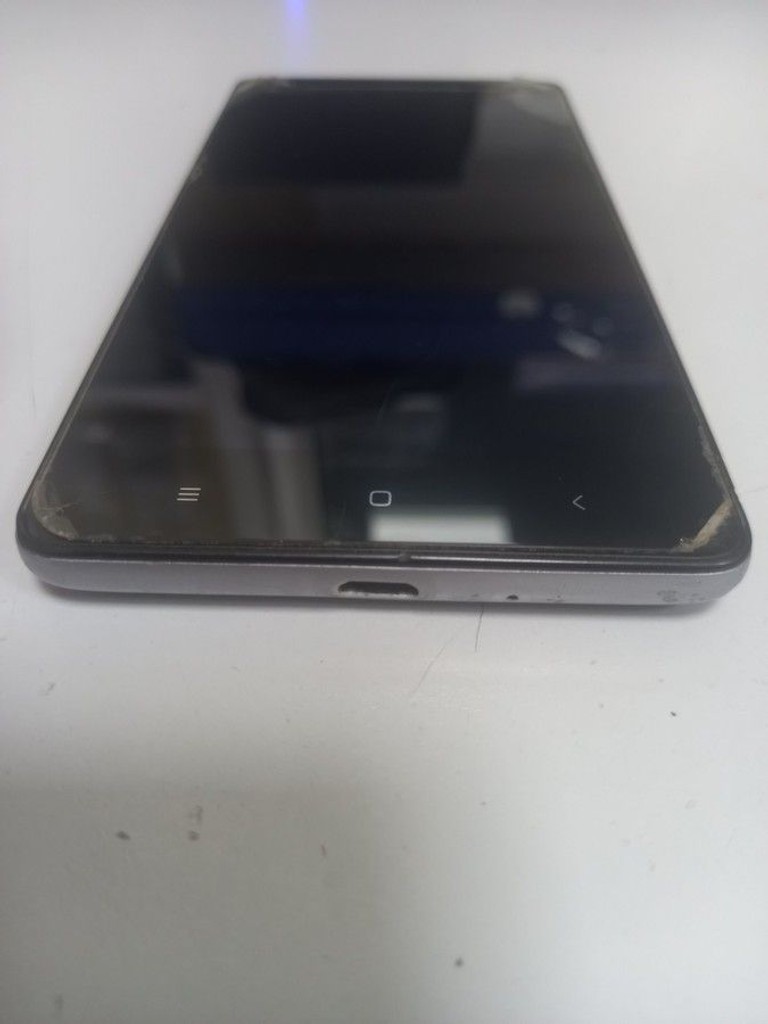 Розпродаж Xiaomi redmi 3s 2/16gb, продавець Техноскарб