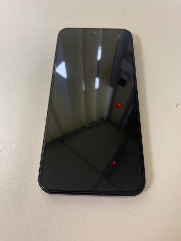 Купити Realme 15t 12/256gb Б/У