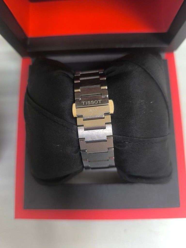 Дешево Tissot t137407a з ломбарду