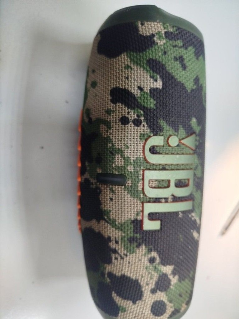 Купить Jbl charge 5 Б/У