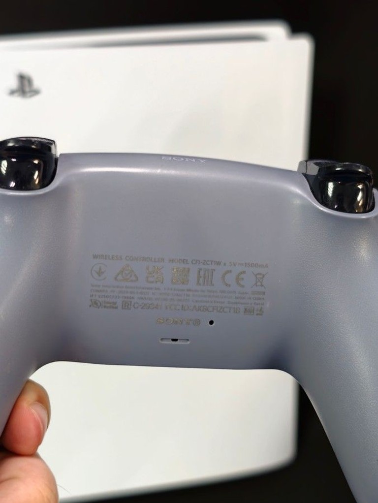Дешево Sony PlayStation 5 Slim Digital Edition 1TB з ломбарду