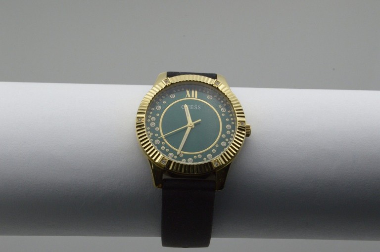 Объявление Guess gw0766l3 Б/У