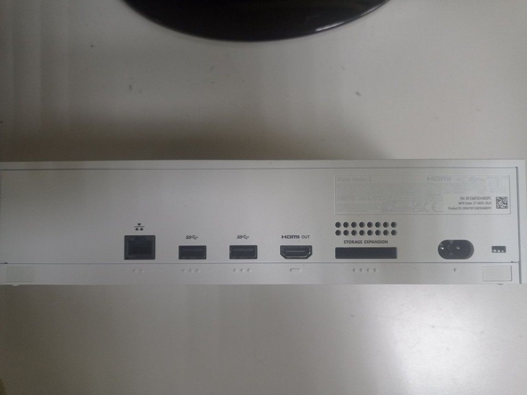 Дешиво Microsoft xbox series s 512gb с ломбарда