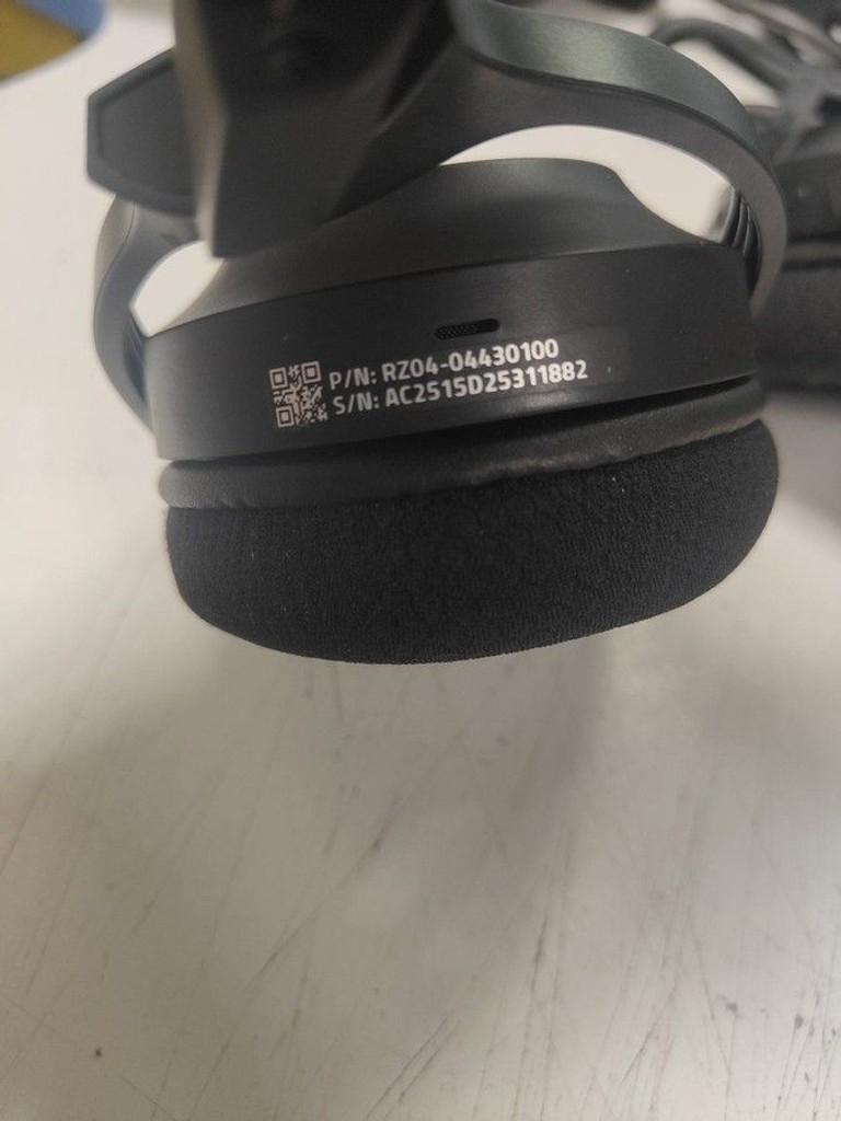 Дешево Razer barracuda x 2022 з ломбарду