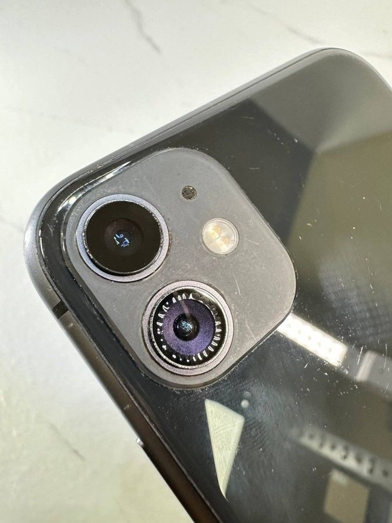 Apple iphone 11 64gb Код:01-201138282. Зображення 9