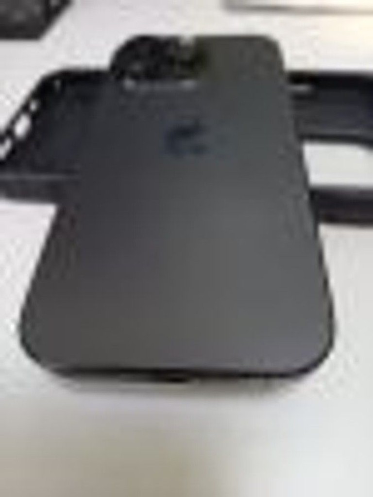 Купить Apple iphone 16 pro 256gb Б/У