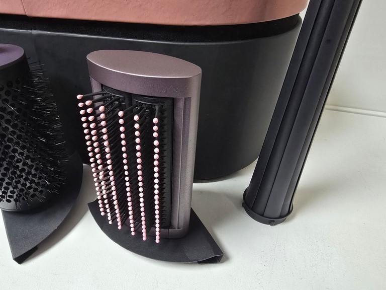 Распродажа Dyson Airwrap i.d. HS08 Multi-Styler and Dryer Straight to Wavy Ceramic Pink/Rose Gold (601848-01), продавец Техноскарб