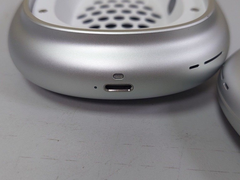 Розпродаж Apple airpods max, продавець Техноскарб