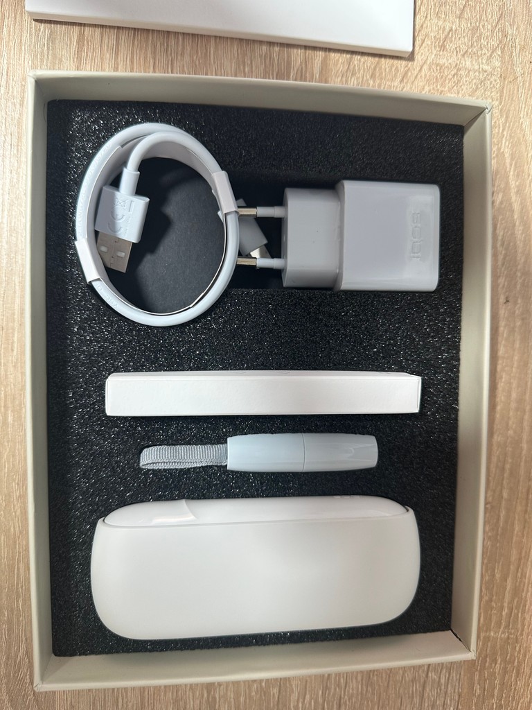 IQOS 3 DUO, белый (DK000518.00) Код:null. Зображення 5
