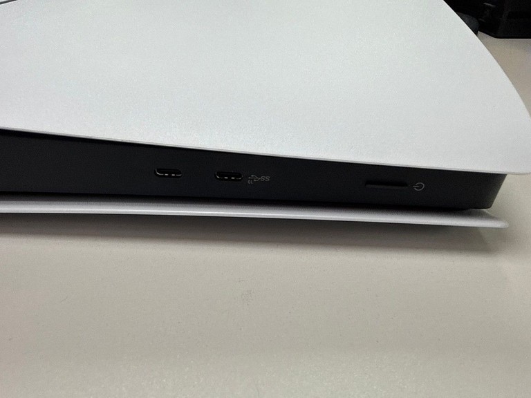 Sony PlayStation 5 Slim Digital Edition 825GB White (1000040658) Код:01-201177215. Изображение 5