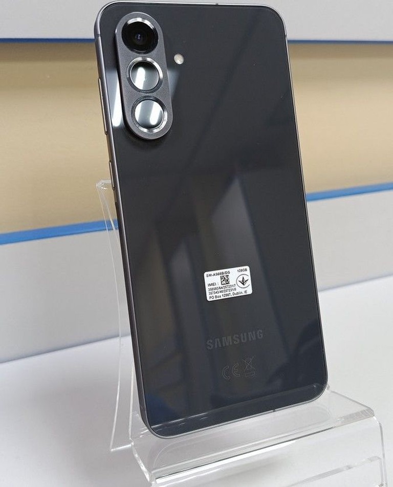 Дешево Samsung galaxy a56 5g 8/128gb з ломбарду