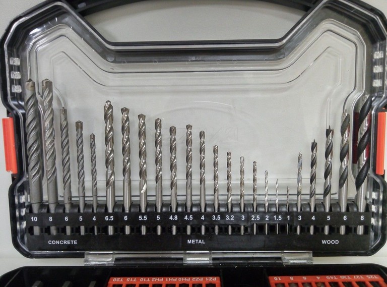 Розпродаж Dnipro-M impact drills and bits 62 pcs set, продавець Техноскарб