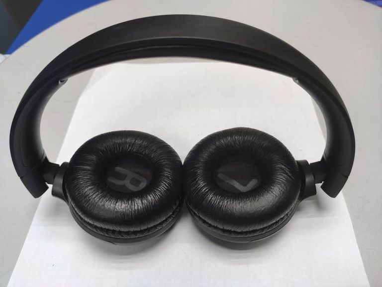 Дешево Jbl tune 500bt з ломбарду