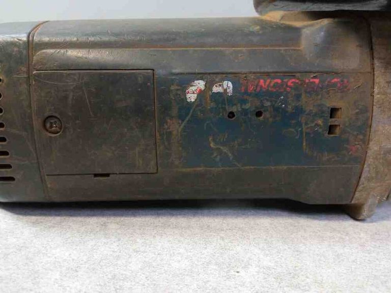 Дешево Bosch GWS 22-230 H (0601882103) з ломбарду