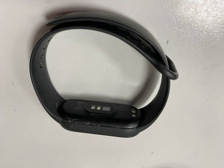 Объявление Xiaomi mi band 6 Б/У