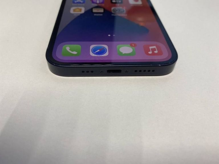 Розпродаж Apple iPhone 12 64GB (PRODUCT)RED, продавець Техноскарб