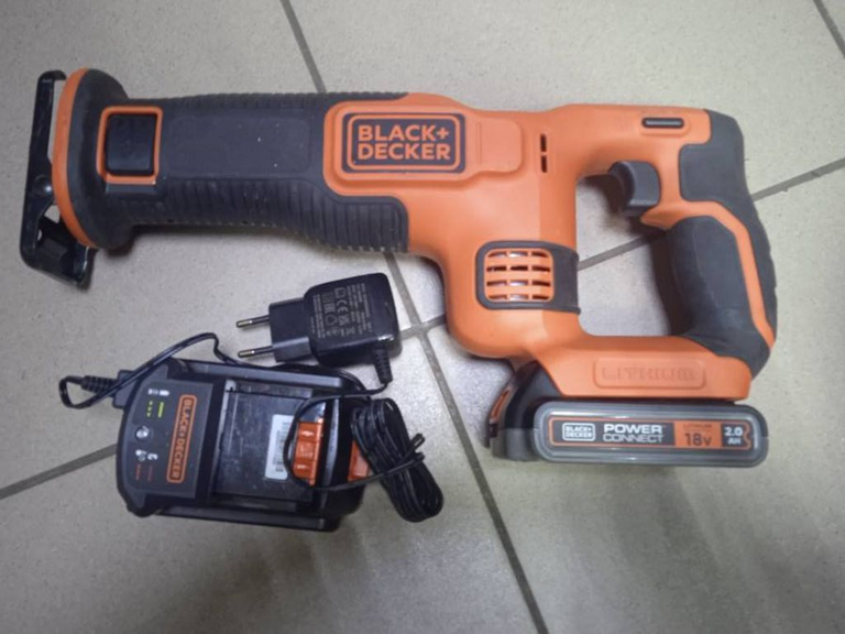 Black+decker BDCR18