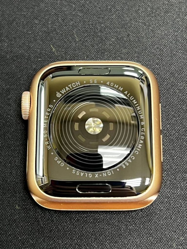 Дешево Apple watch se gps 40mm aluminum case a2351 з ломбарду