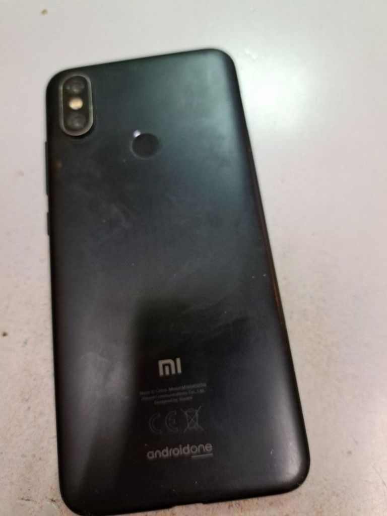 Купити Xiaomi Mi A2 4/64GB Black Б/У